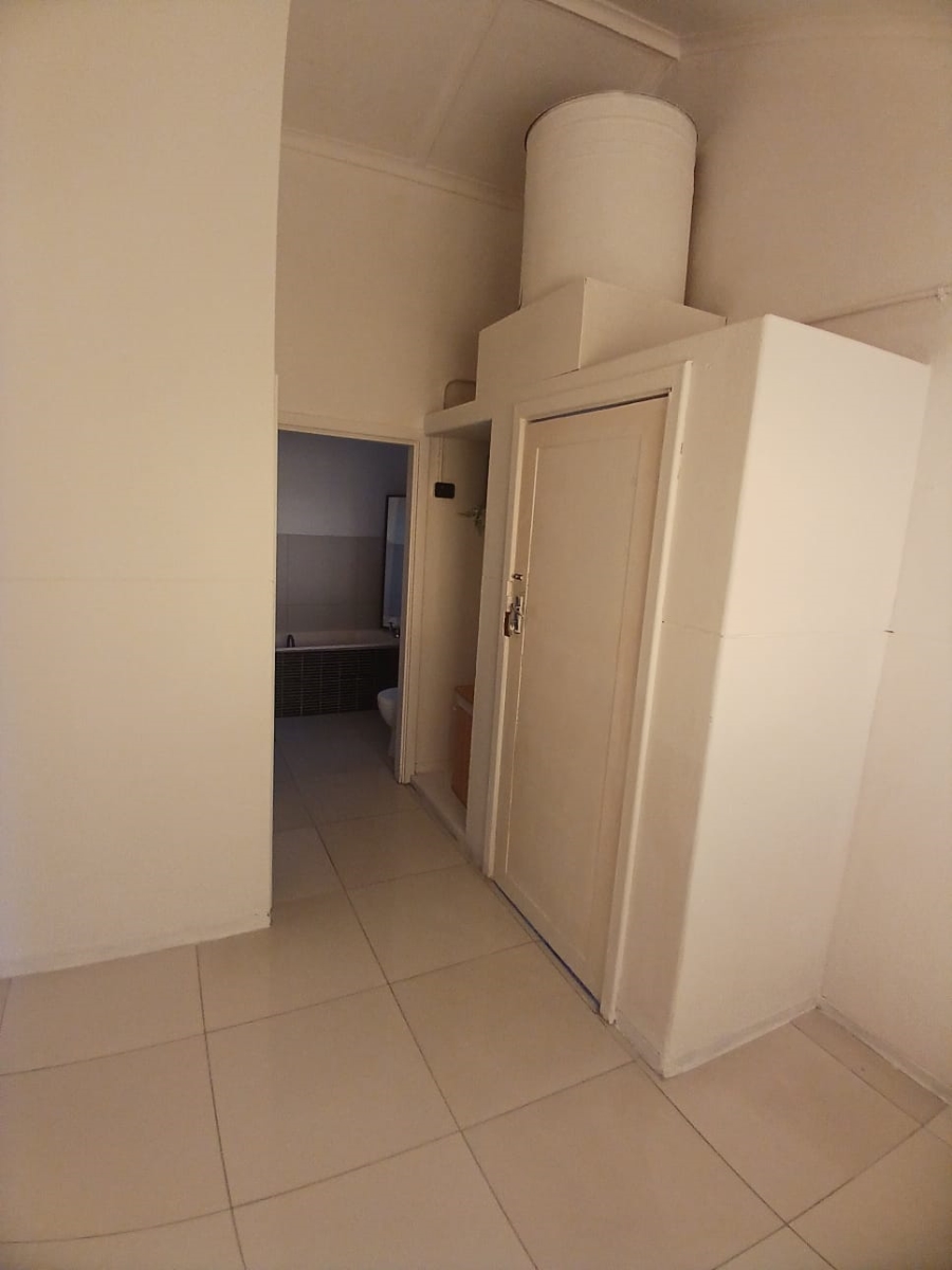1 Bedroom Property for Sale in Ruyterwacht Western Cape